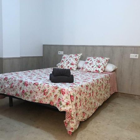 Amazing And Clean Studio Very Close To City Center Malaga Exterior photo