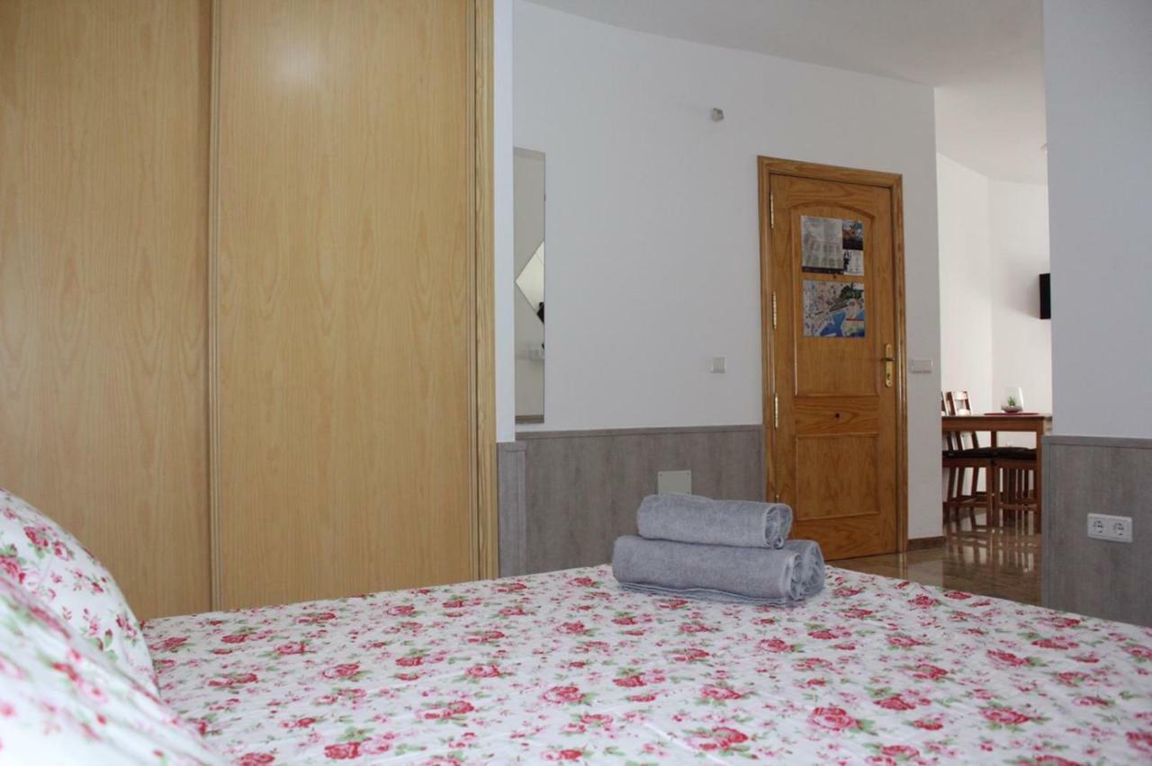 Amazing And Clean Studio Very Close To City Center Malaga Exterior photo